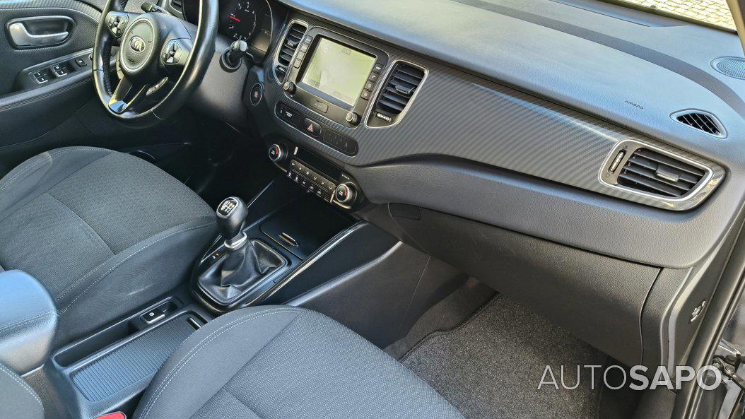 Kia Carens 1.7 CRDi ISG TX de 2017