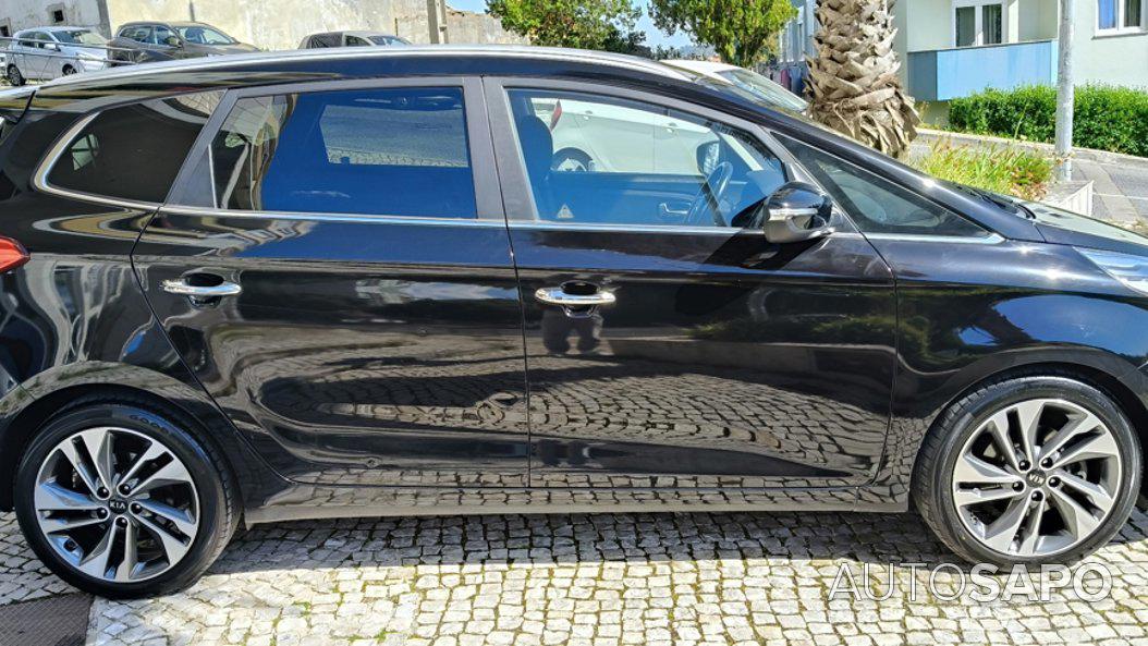 Kia Carens 1.7 CRDi ISG TX de 2017