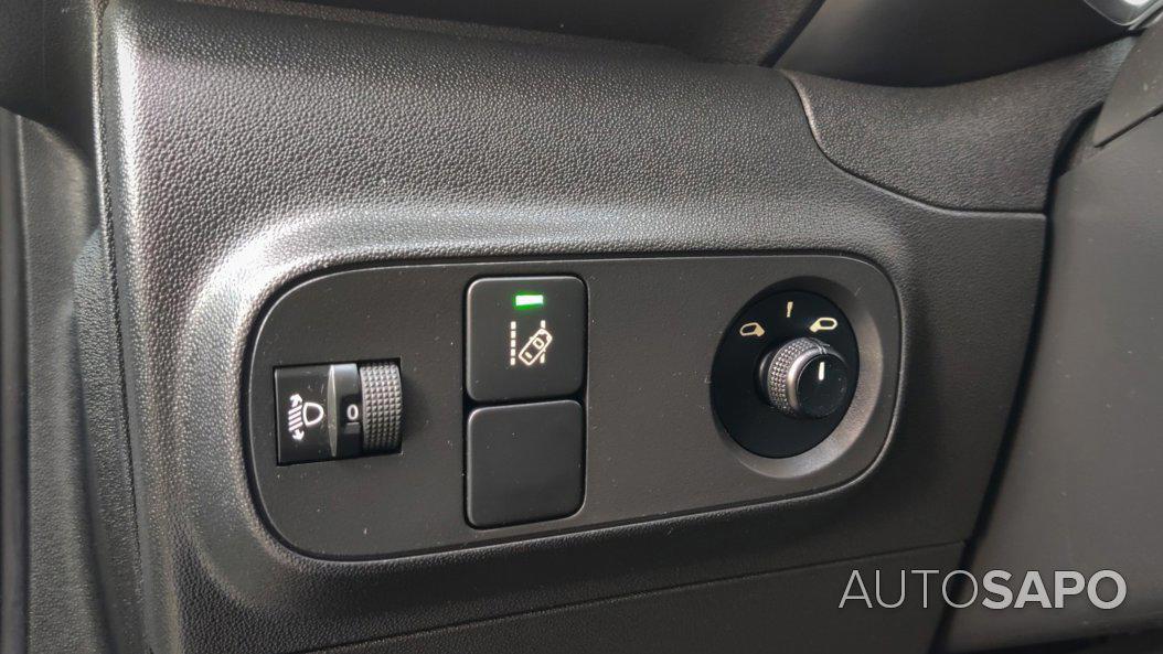 Citroen C3 1.2 PureTech Shine EAT6 de 2017