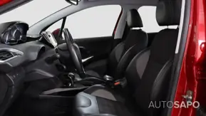 Peugeot 2008 1.2 PureTech Allure EAT6 de 2016