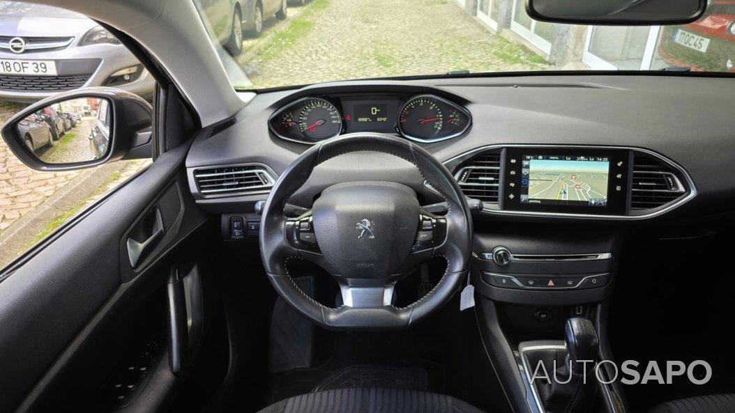 Peugeot 308 de 2015