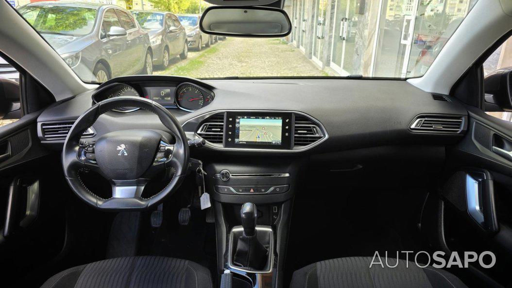 Peugeot 308 de 2015