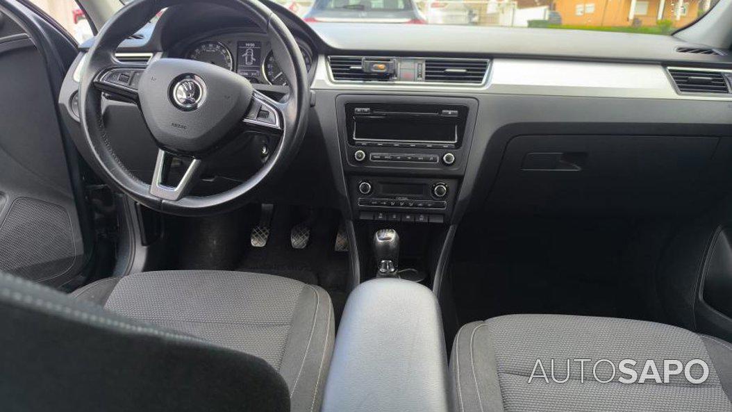 Skoda Rapid Spaceback 1.6 TDI Elegance de 2014