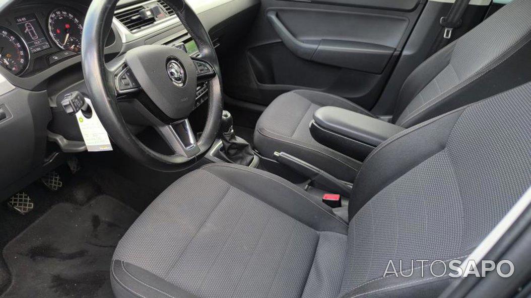 Skoda Rapid Spaceback 1.6 TDI Elegance de 2014