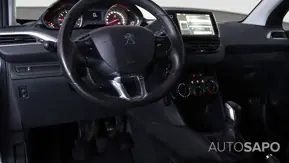 Peugeot 208 1.2 PureTech Style de 2015