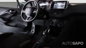 Peugeot 208 1.2 PureTech Style de 2015