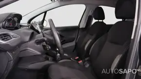 Peugeot 208 1.2 PureTech Style de 2015