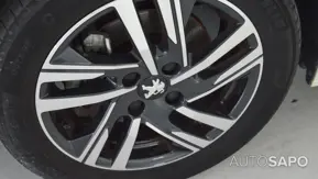 Peugeot 208 1.2 PureTech Allure de 2022