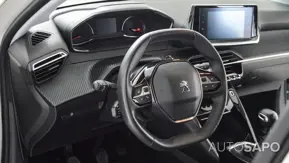 Peugeot 208 1.2 PureTech Allure de 2022
