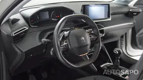 Peugeot 208 1.2 PureTech Allure de 2022