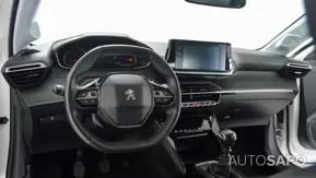Peugeot 208 1.2 PureTech Allure de 2022
