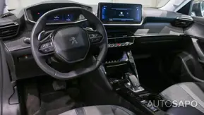 Peugeot 2008 1.2 PureTech Allure EAT8 de 2021