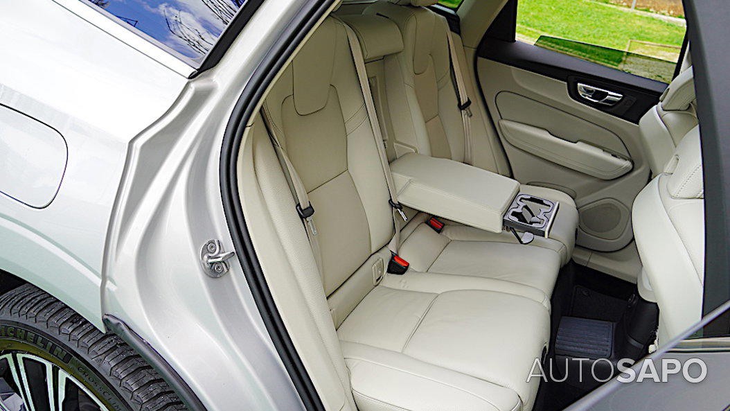 Volvo XC60 2.0 T6 PHEV Inscription AWD de 2022
