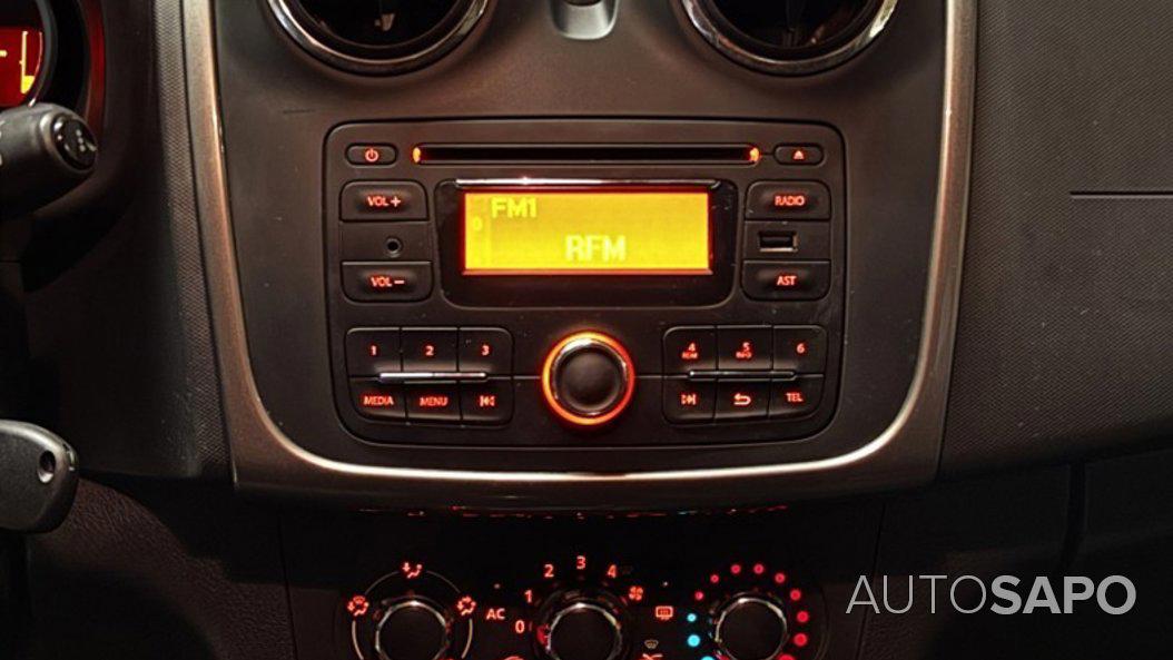 Dacia Sandero 1.2 16V Confort Bi-Fuel de 2015