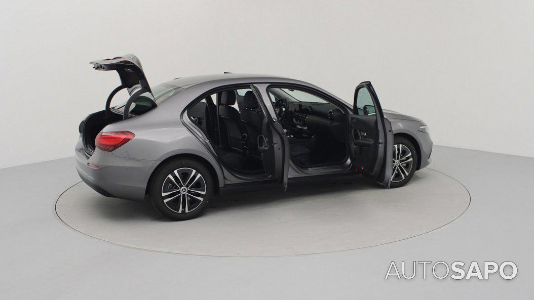 Mercedes-Benz Classe A 200 de 2024