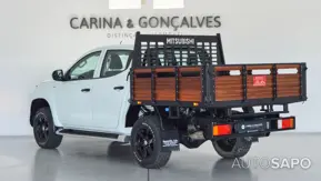 Mitsubishi L200 Strakar de 2022