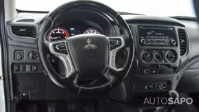 Mitsubishi L200 Strakar de 2022