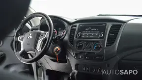 Mitsubishi L200 Strakar de 2022