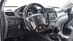 Mitsubishi L200 Strakar de 2022