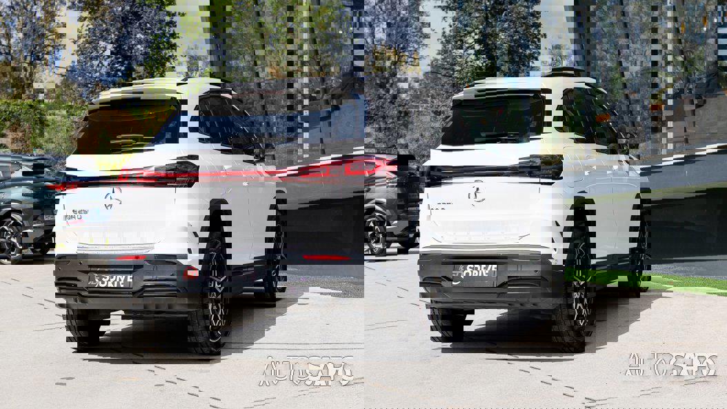 Mercedes-Benz EQA de 2021