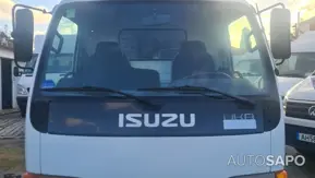 Isuzu NKR de 1999