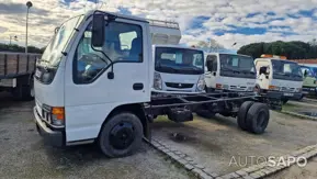 Isuzu NKR de 1999
