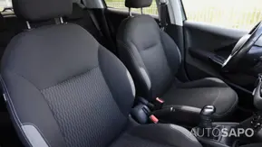 Peugeot 208 de 2016