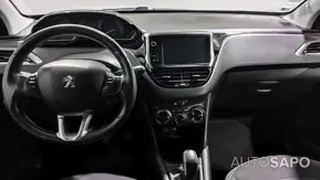 Peugeot 208 1.2 PureTech Style de 2017