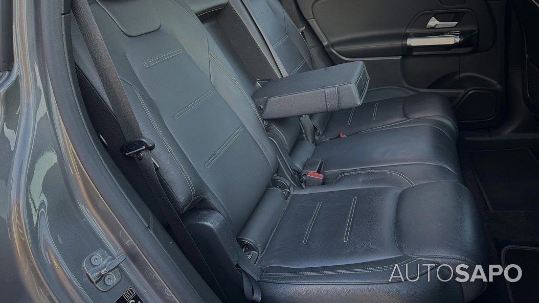Mercedes-Benz EQB 350 4MATIC Edition de 2023