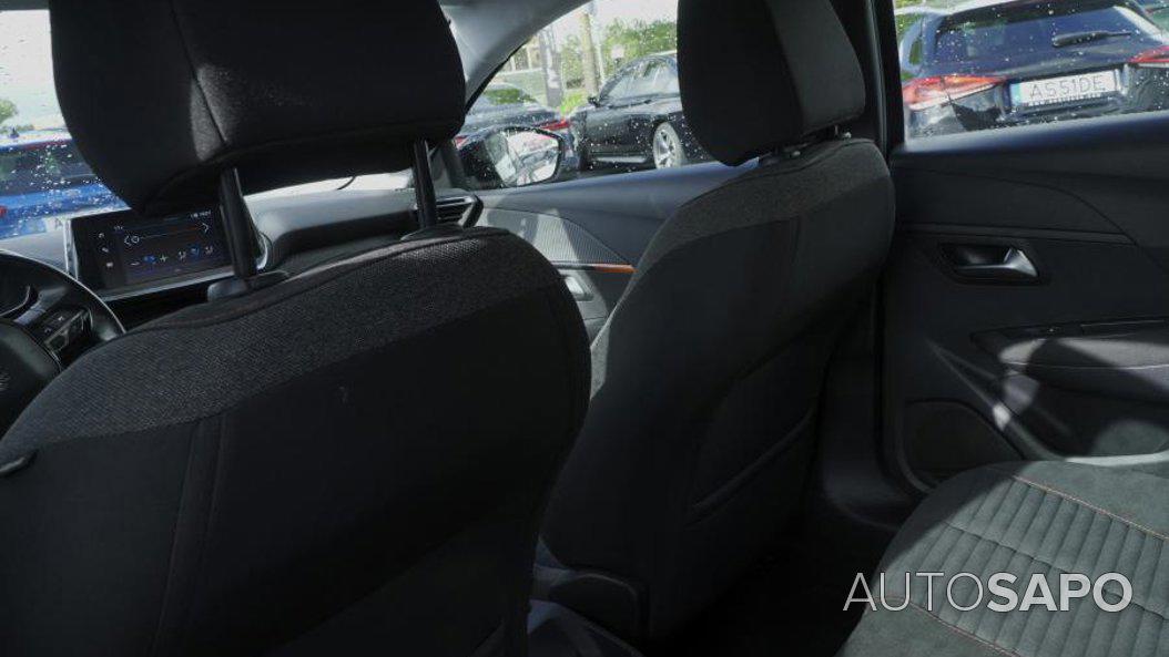 Peugeot 208 1.2 PureTech Active de 2021