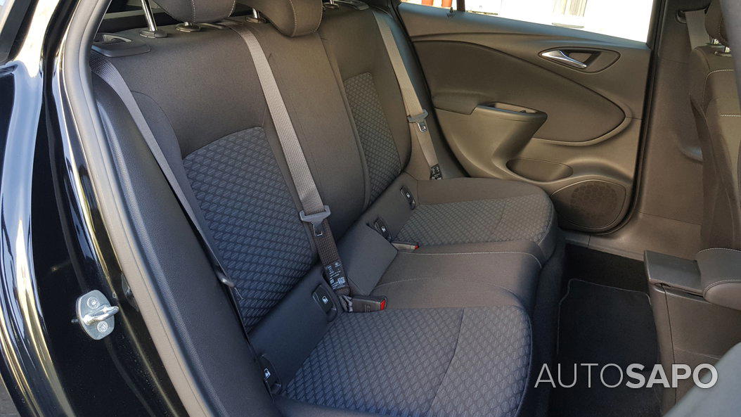 Opel Astra 1.5 D Business Edition S/S de 2019