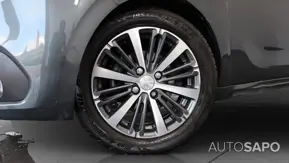 Peugeot 208 1.2 PureTech Allure de 2017