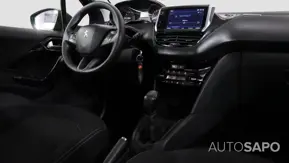 Peugeot 208 1.2 PureTech Allure de 2017