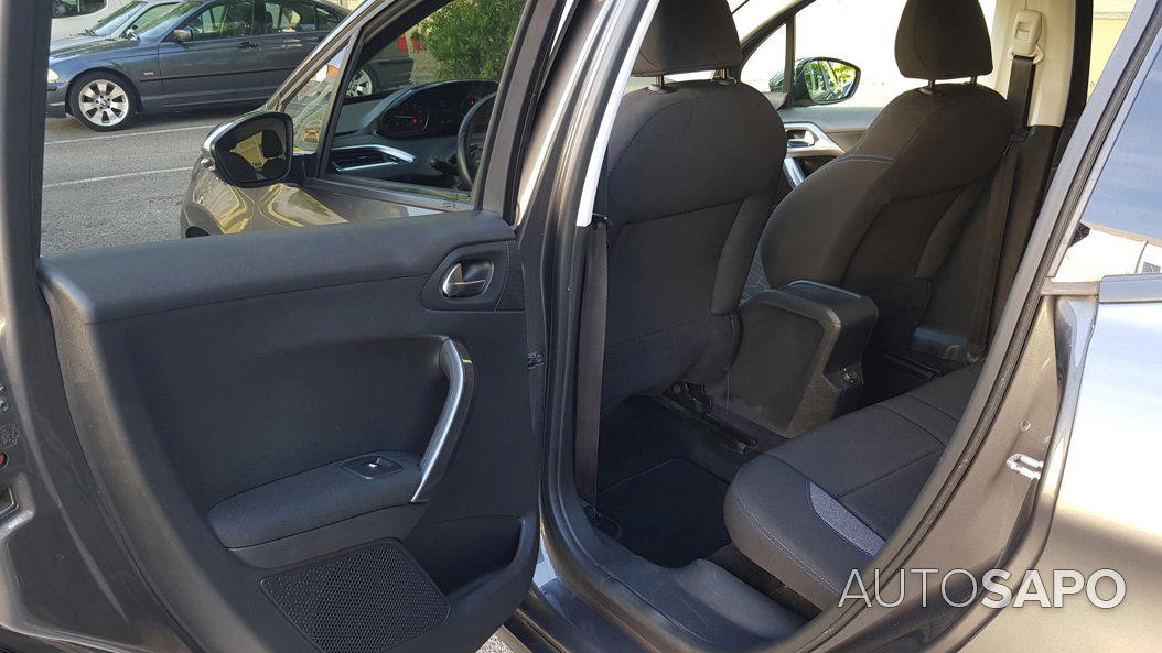 Peugeot 2008 1.5 BlueHDi Allure de 2018