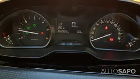 Peugeot 2008 1.5 BlueHDi Allure de 2018