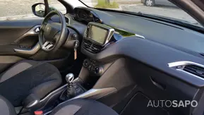 Peugeot 2008 1.5 BlueHDi Allure de 2018