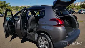 Peugeot 2008 1.5 BlueHDi Allure de 2018