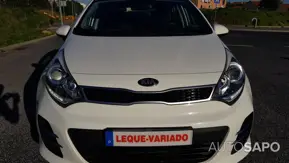Kia Rio 1.1 CRDi EX de 2015