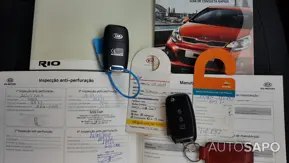 Kia Rio 1.1 CRDi EX de 2015