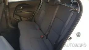Kia Rio 1.1 CRDi EX de 2015