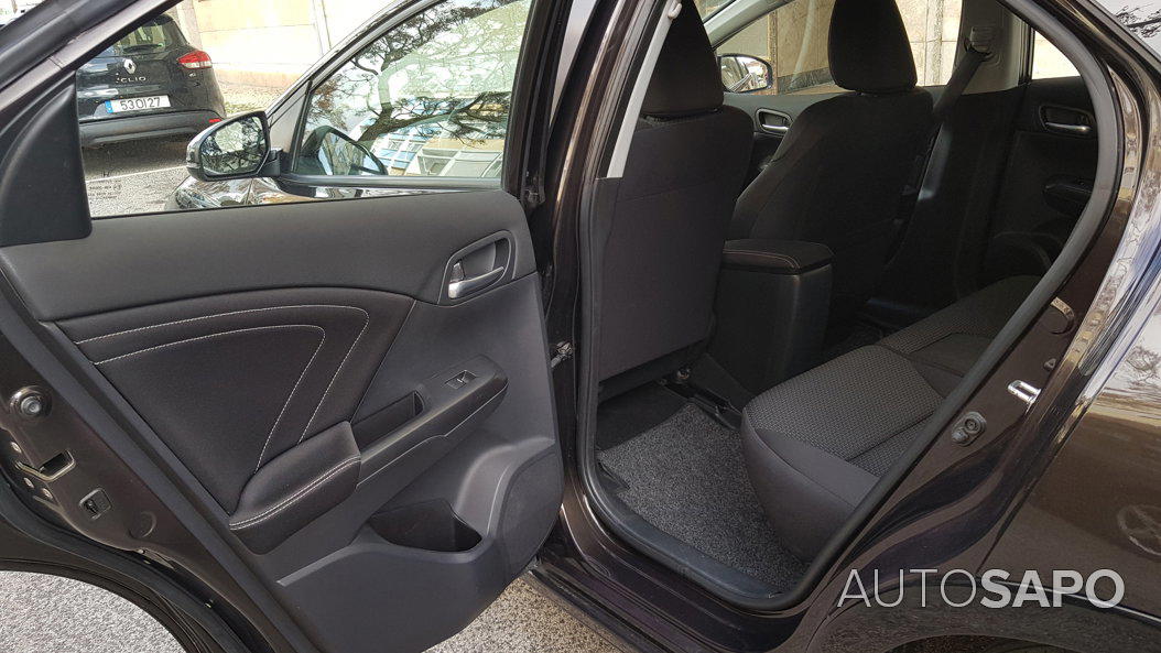 Honda Civic Tourer 1.6 i-DTEC Elegance Connect Navi de 2016
