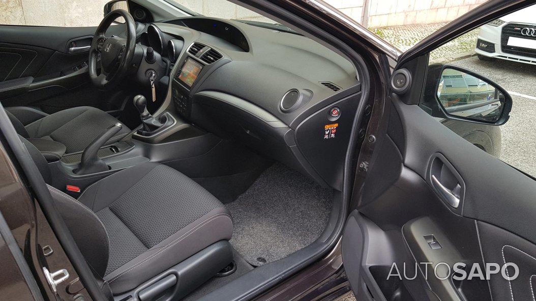 Honda Civic Tourer 1.6 i-DTEC Elegance Connect Navi de 2016