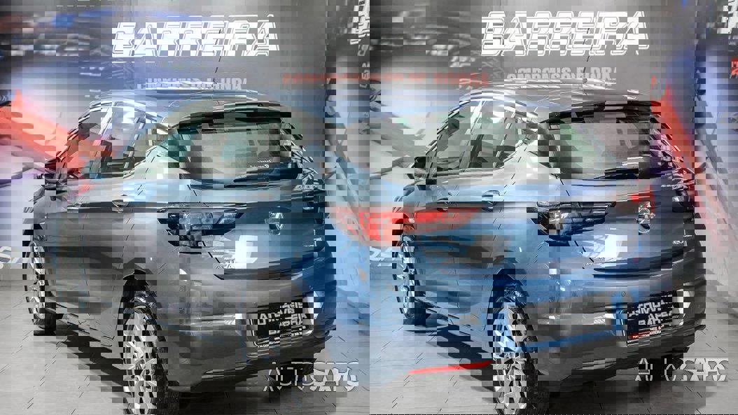 Opel Astra 1.0 Innovation S/S de 2016