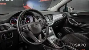 Opel Astra 1.0 Innovation S/S de 2016