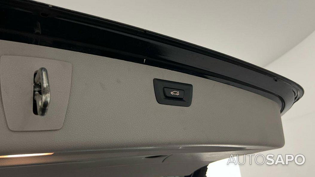 BMW Série 3 318 d Touring Auto de 2012
