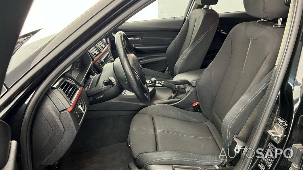 BMW Série 3 318 d Touring Auto de 2012