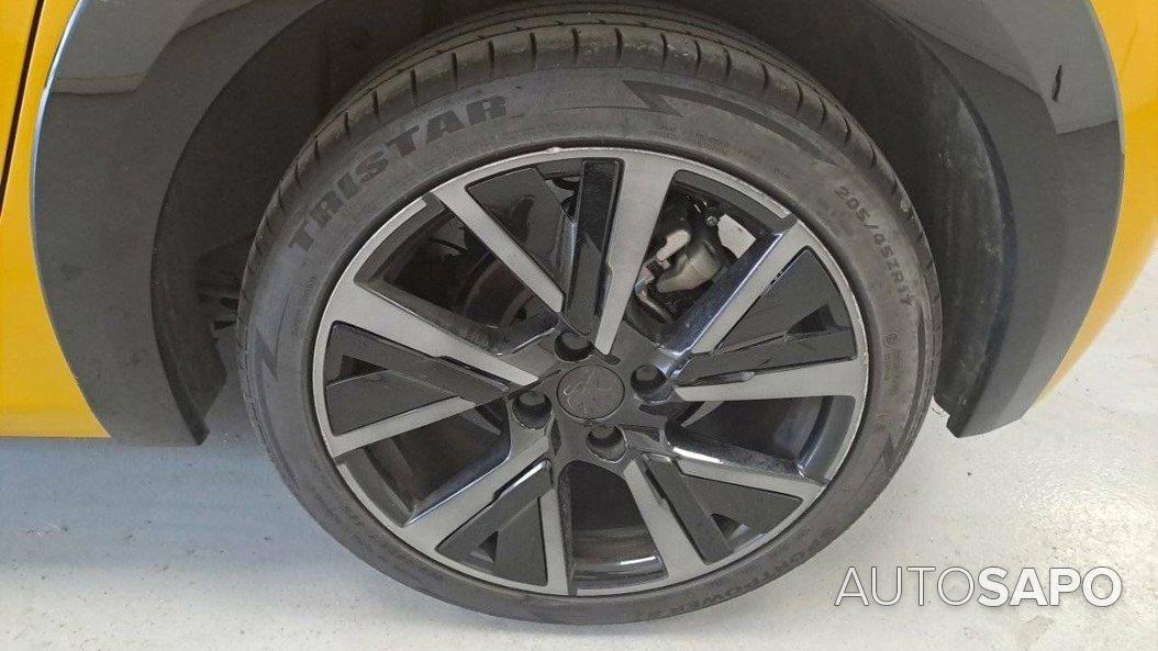 Peugeot 208 1.2 PureTech Allure Pack EAT8 de 2021