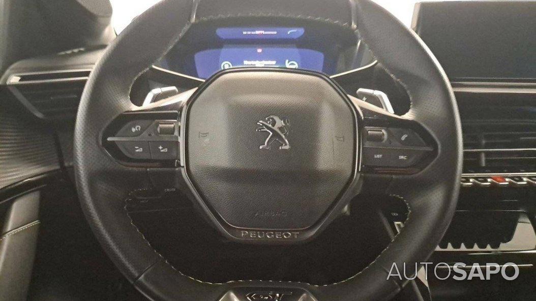 Peugeot 208 1.2 PureTech Allure Pack EAT8 de 2021