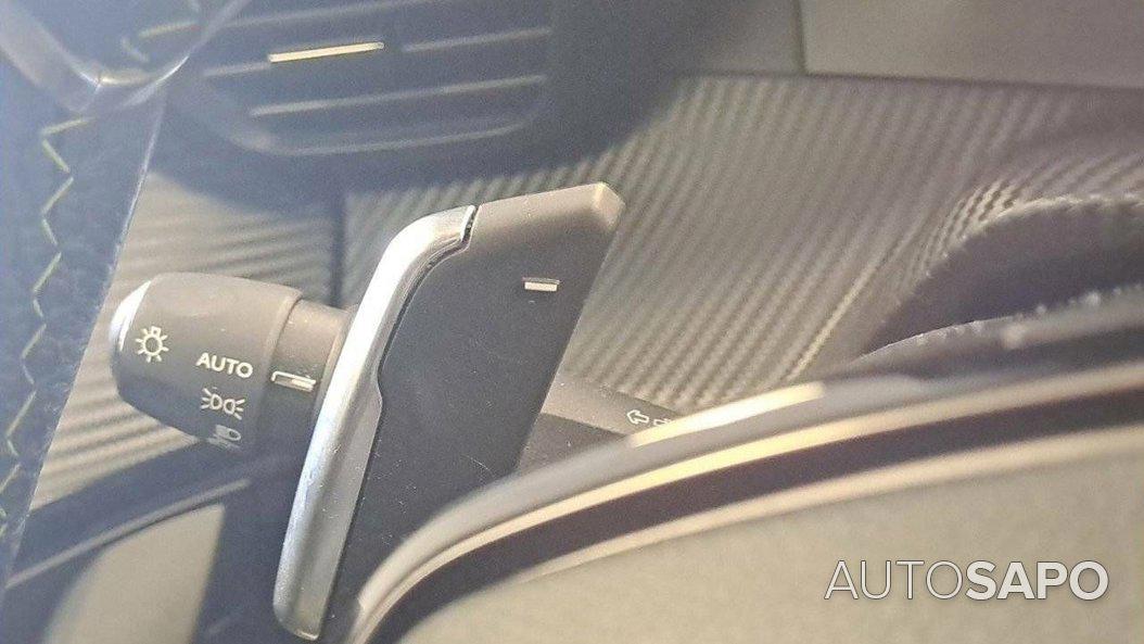 Peugeot 208 1.2 PureTech Allure Pack EAT8 de 2021