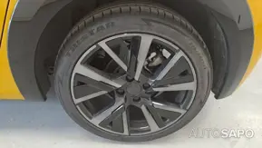 Peugeot 208 1.2 PureTech Allure Pack EAT8 de 2021